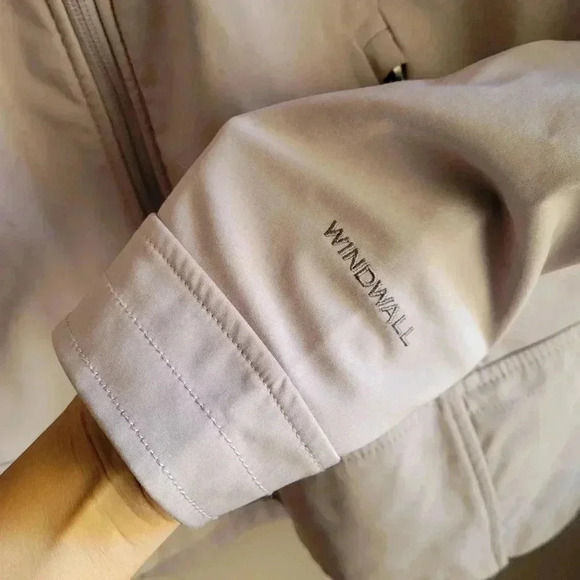 Beautiful! The North Face Soft Purple Color Women's Jacket Size S/P Full Zip - Picture 10 of 12